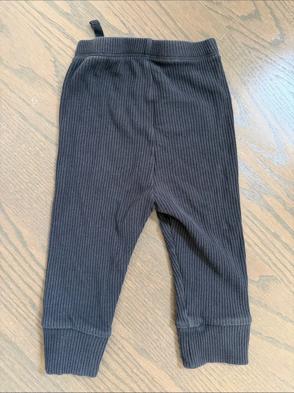 Old Navy Black Ruffle-Trim Long-Sleeve Thermal-Knit Bodysuit | 6-12 Months